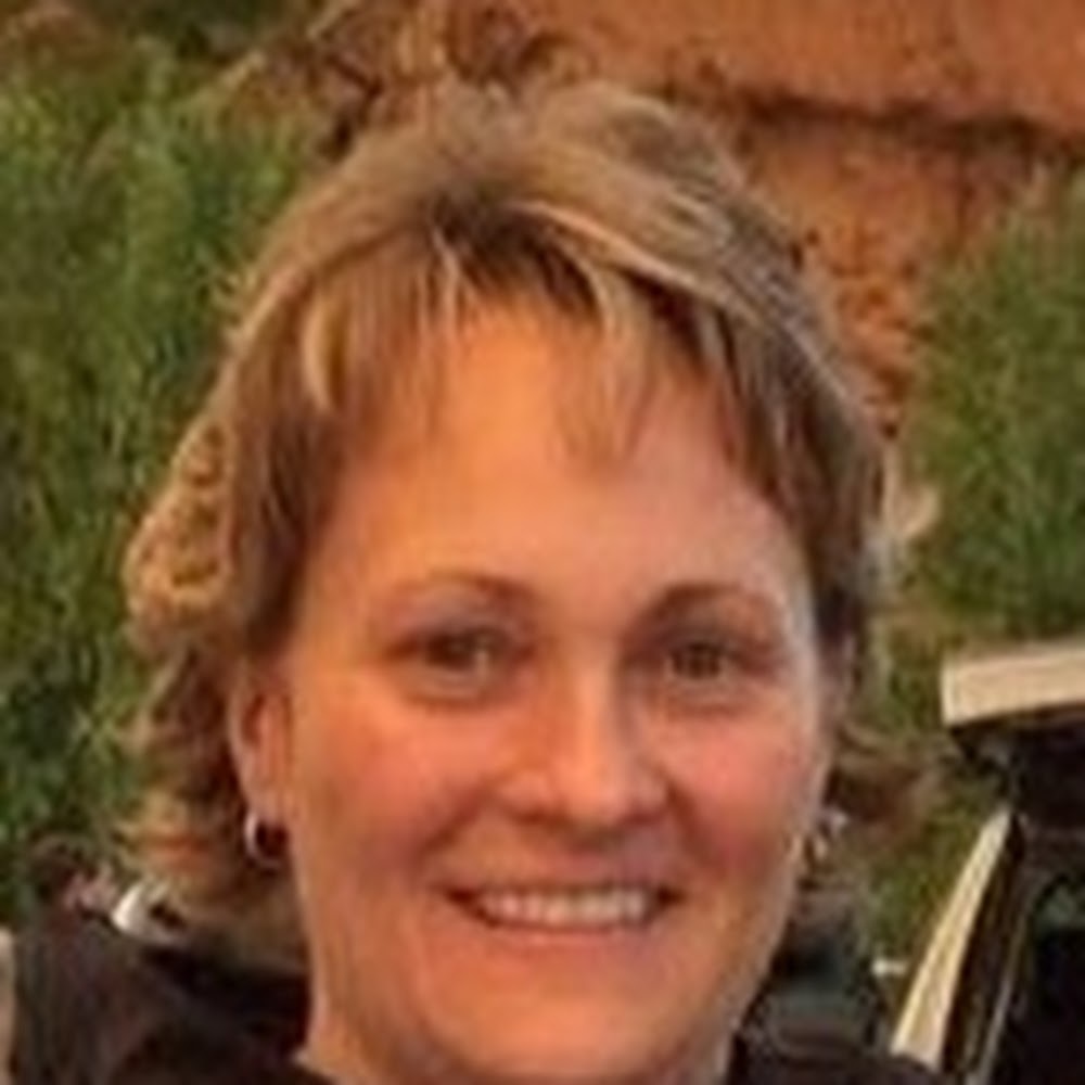 Meet your Posher, Shana